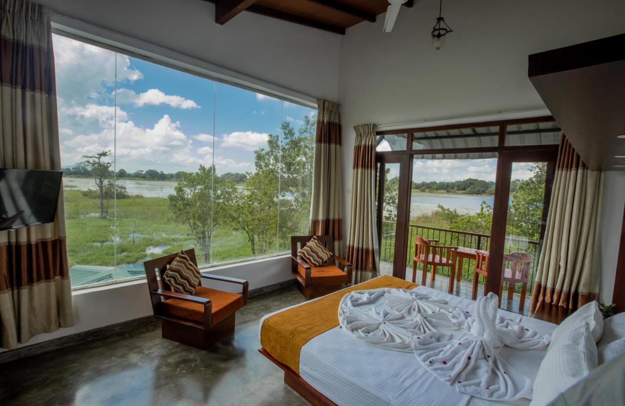Sigiriya Wewa Addara Hotel - Hotel By The Lake Екстер'єр фото