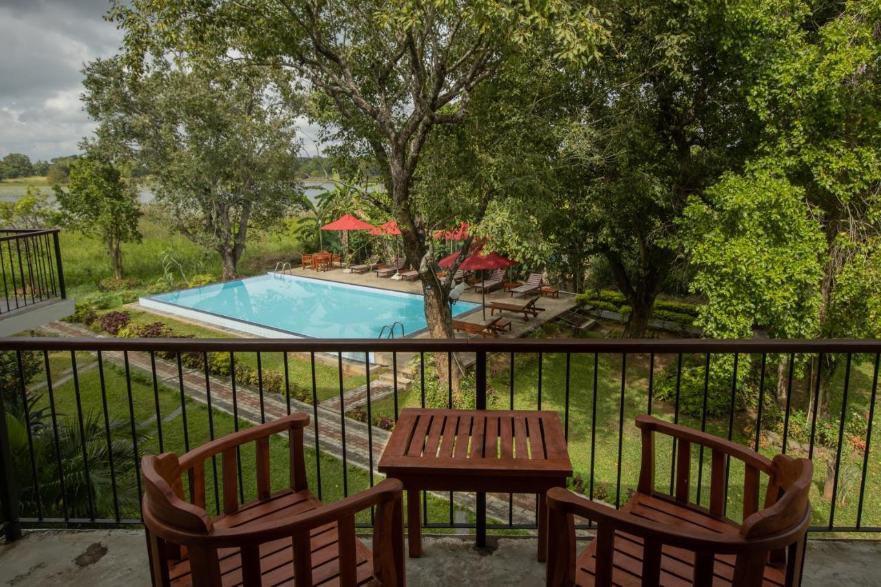 Sigiriya Wewa Addara Hotel - Hotel By The Lake Екстер'єр фото