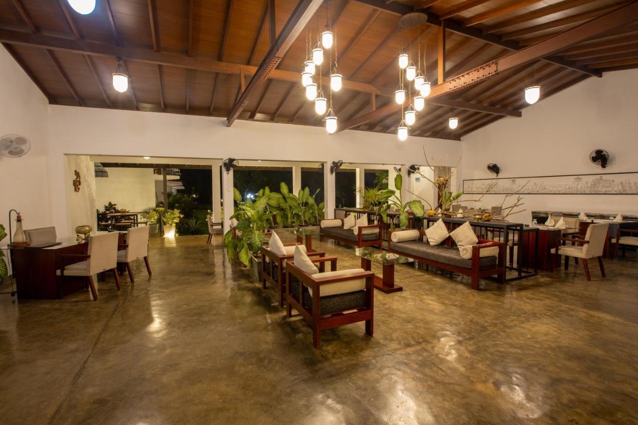 Sigiriya Wewa Addara Hotel - Hotel By The Lake Екстер'єр фото